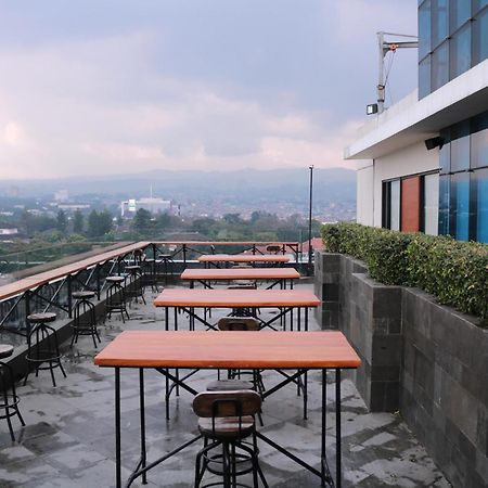 De Paviljoen Bandung Hotel Kültér fotó